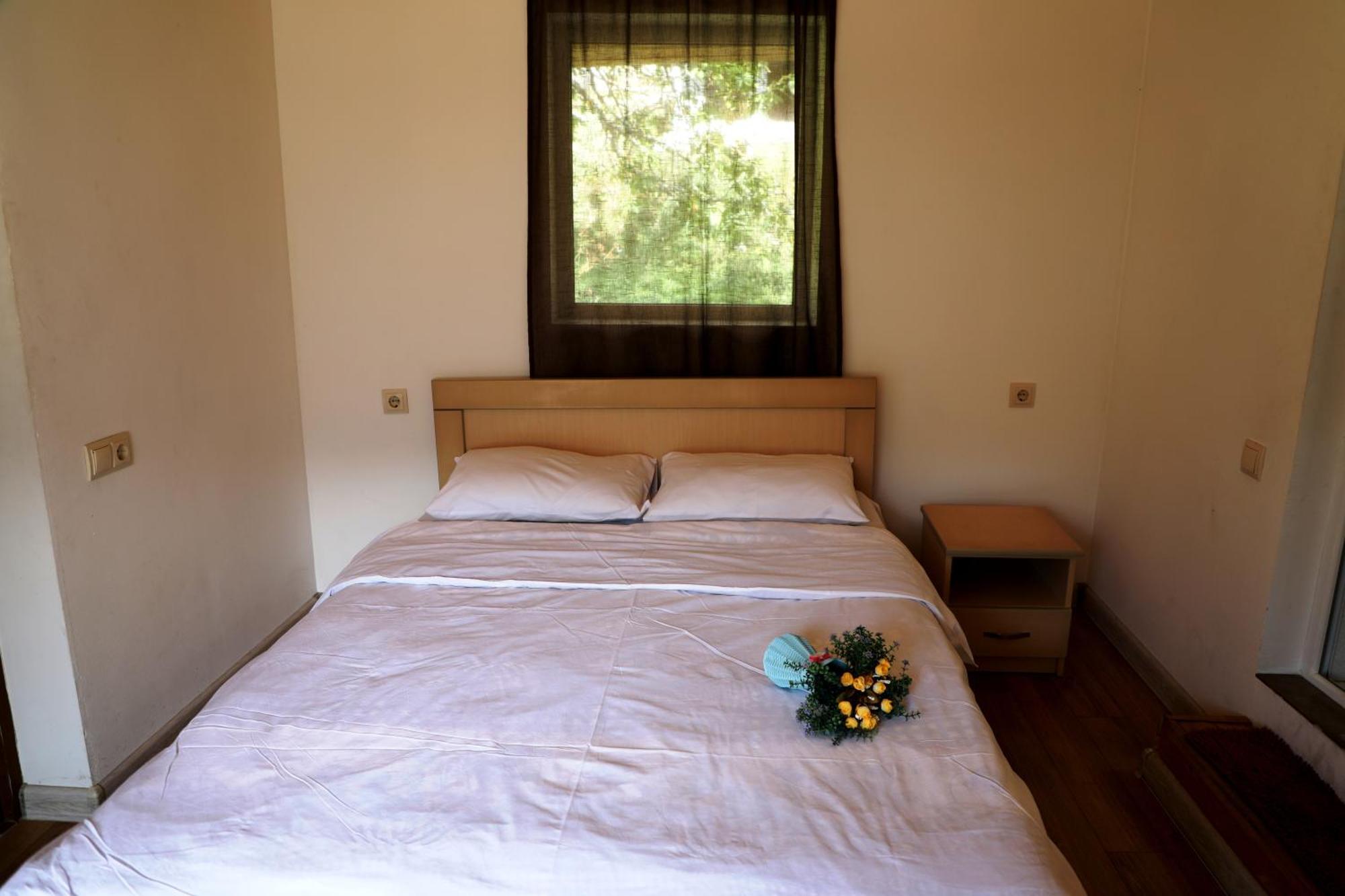 Nadia Guesthouse Местия Екстериор снимка
