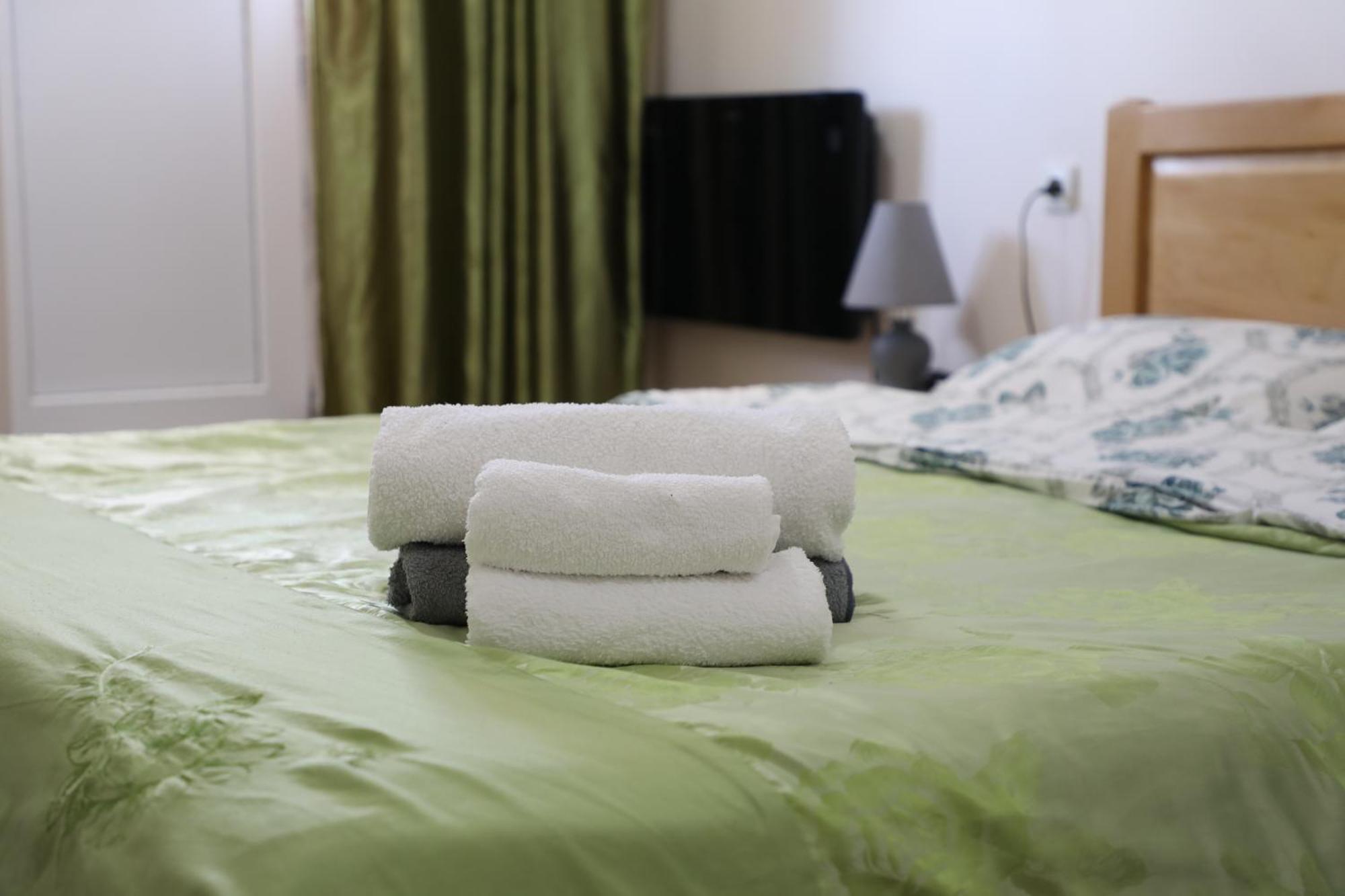 Nadia Guesthouse Местия Екстериор снимка