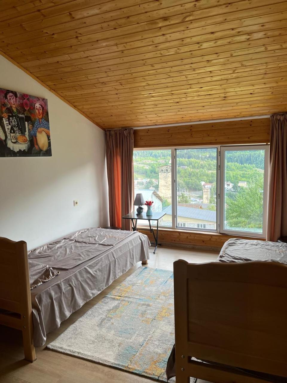 Nadia Guesthouse Местия Екстериор снимка