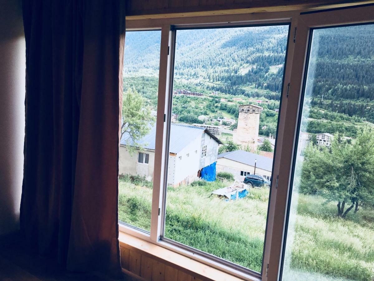 Nadia Guesthouse Местия Екстериор снимка